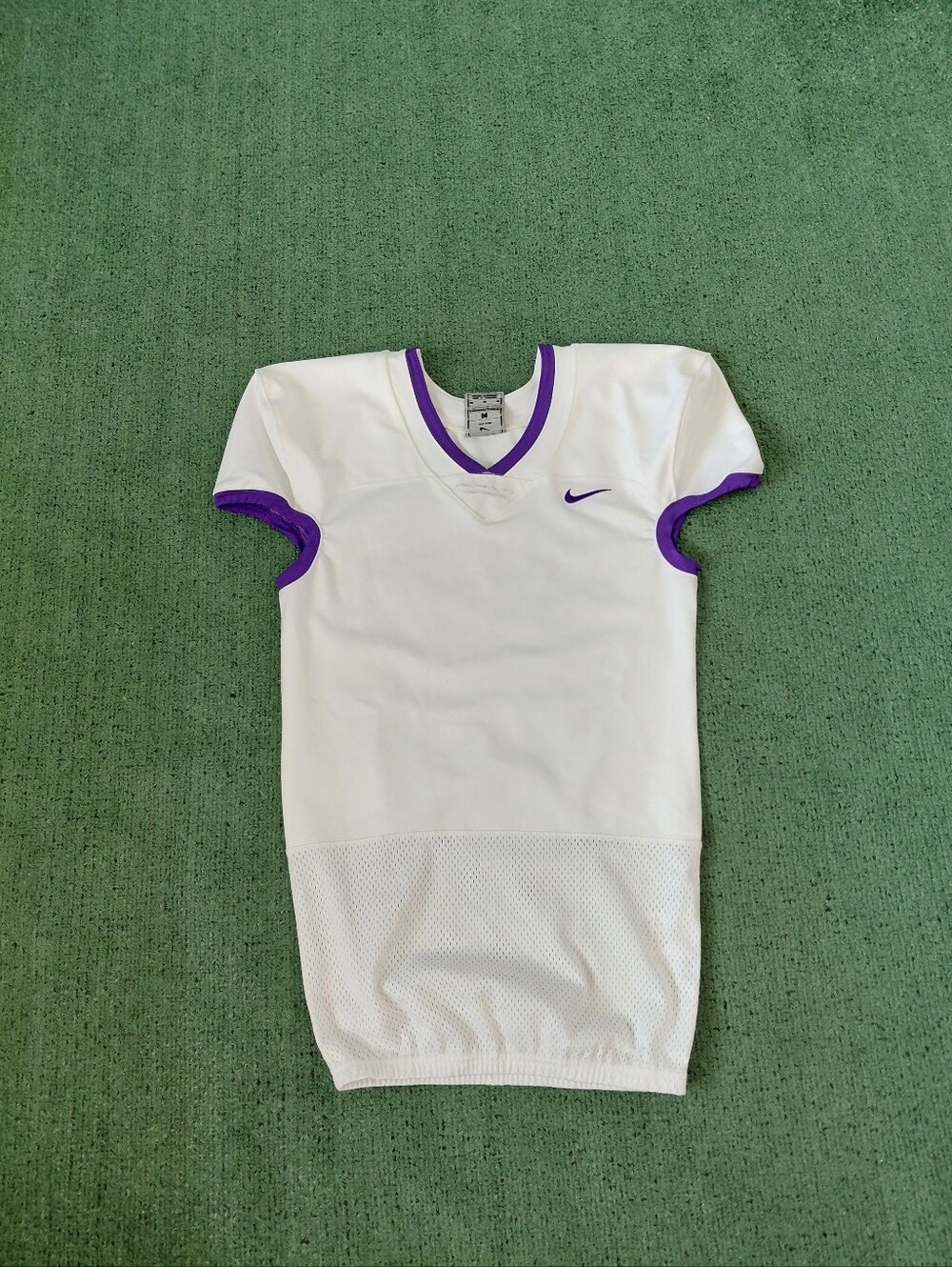 Nike Vapor Untouchable Football Practice Jersey White & Purple Sz Medium